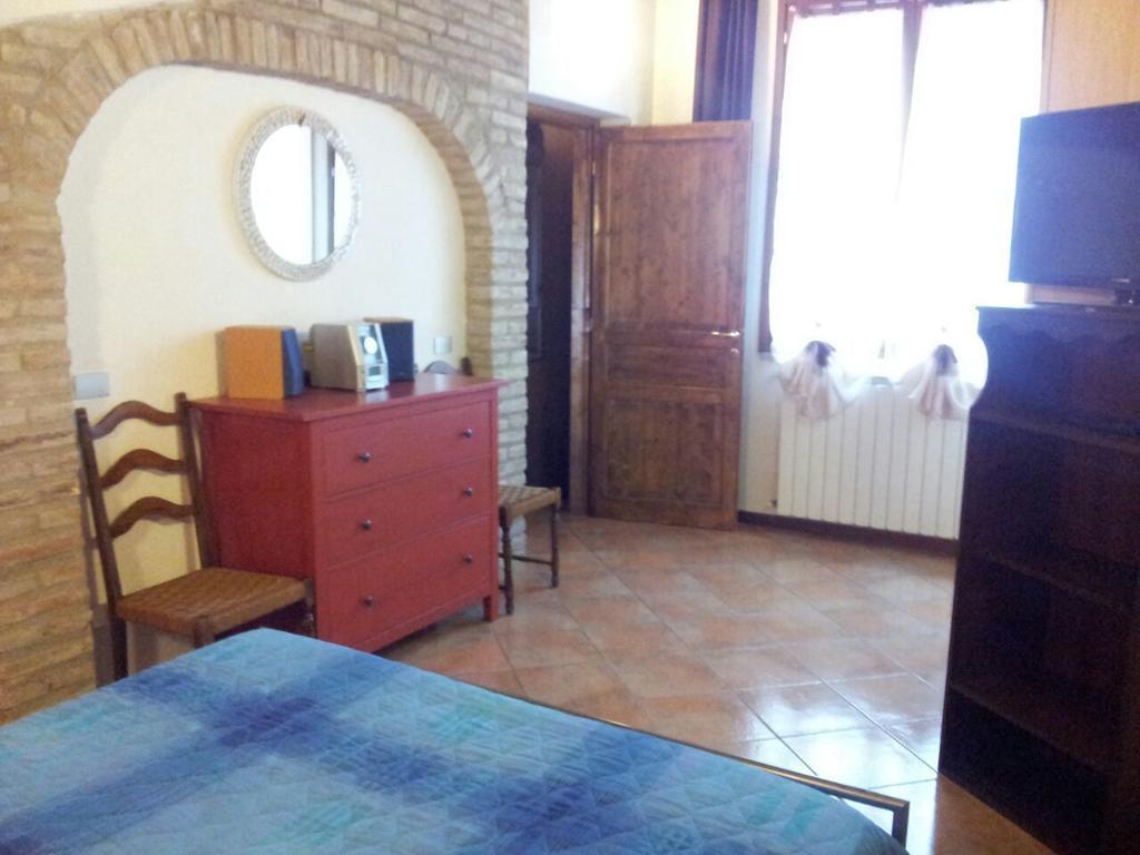 Via Toscana House Parma Room photo