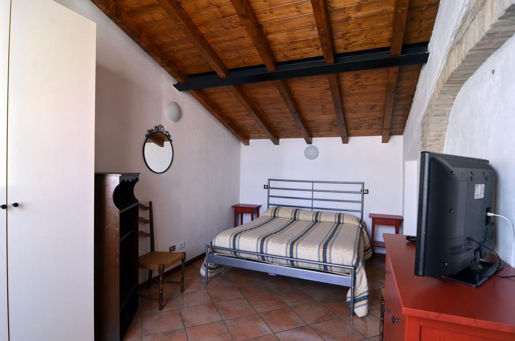 Via Toscana House Parma Room photo